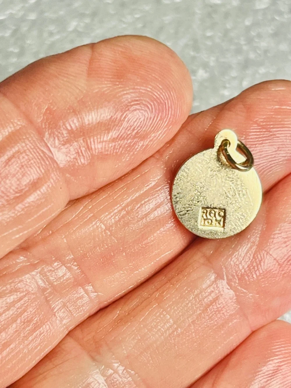10k Solid Gold Saint Christopher 1/2 Inch Round Pendant Medal